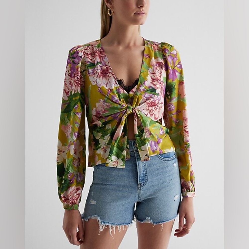 Express 2 pc Satin Floral Tie Front Top & Bralette Set, XS